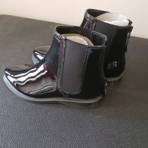 Dr. Martens Zillow Short Rainboots Brand New